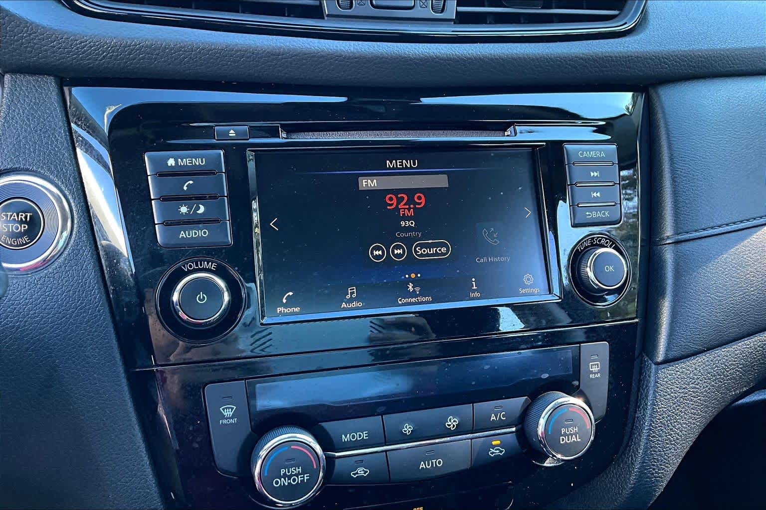 2020 Nissan Rogue SV Magnetic Black Pearl at Sterling McCall Nissan