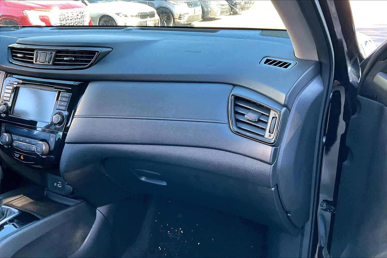 2020 Nissan Rogue SV Magnetic Black Pearl at Sterling McCall Nissan