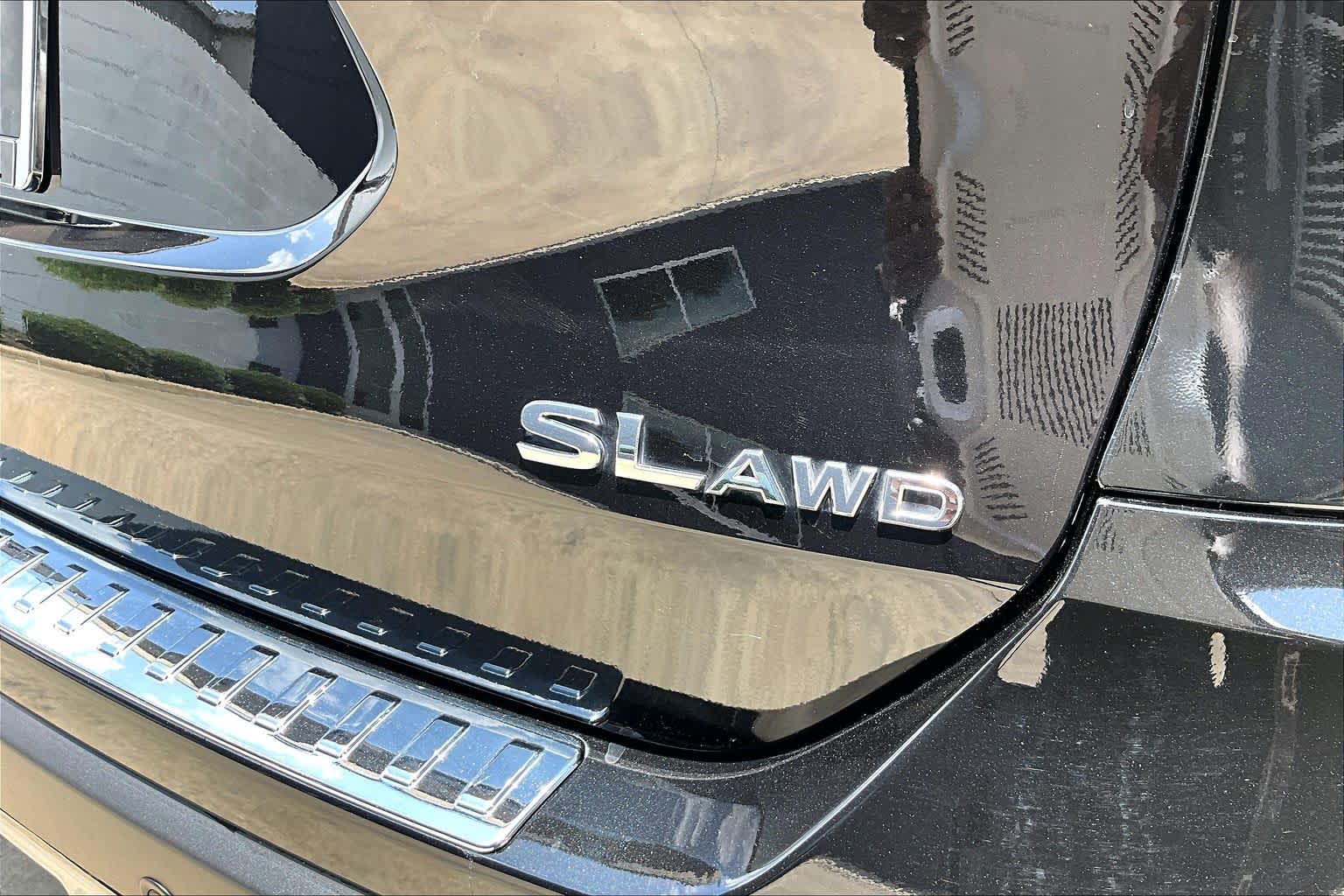 2019 Nissan Rogue SL Magnetic Black Pearl at Price LeBlanc Nissan