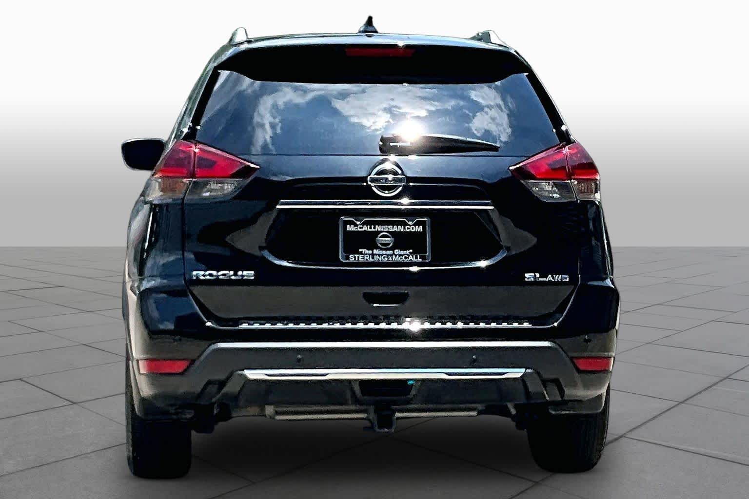 2019 Nissan Rogue SL Magnetic Black Pearl at Price LeBlanc Nissan