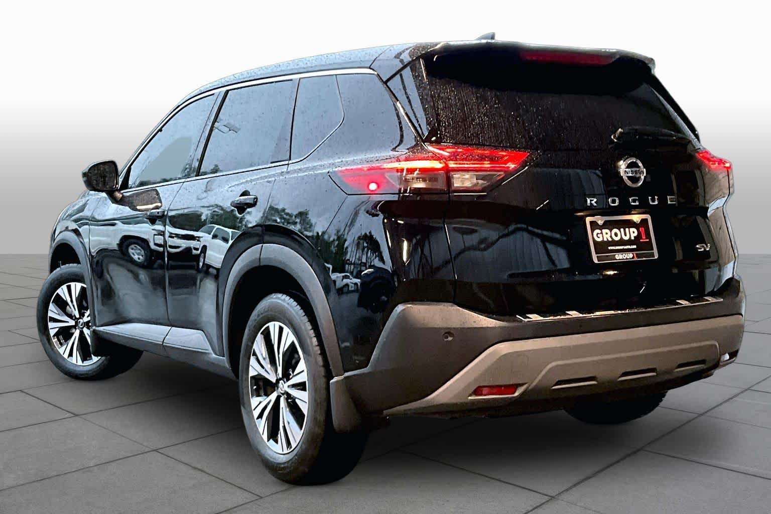 2021 Nissan Rogue SV Super Black at Sterling McCall Nissan