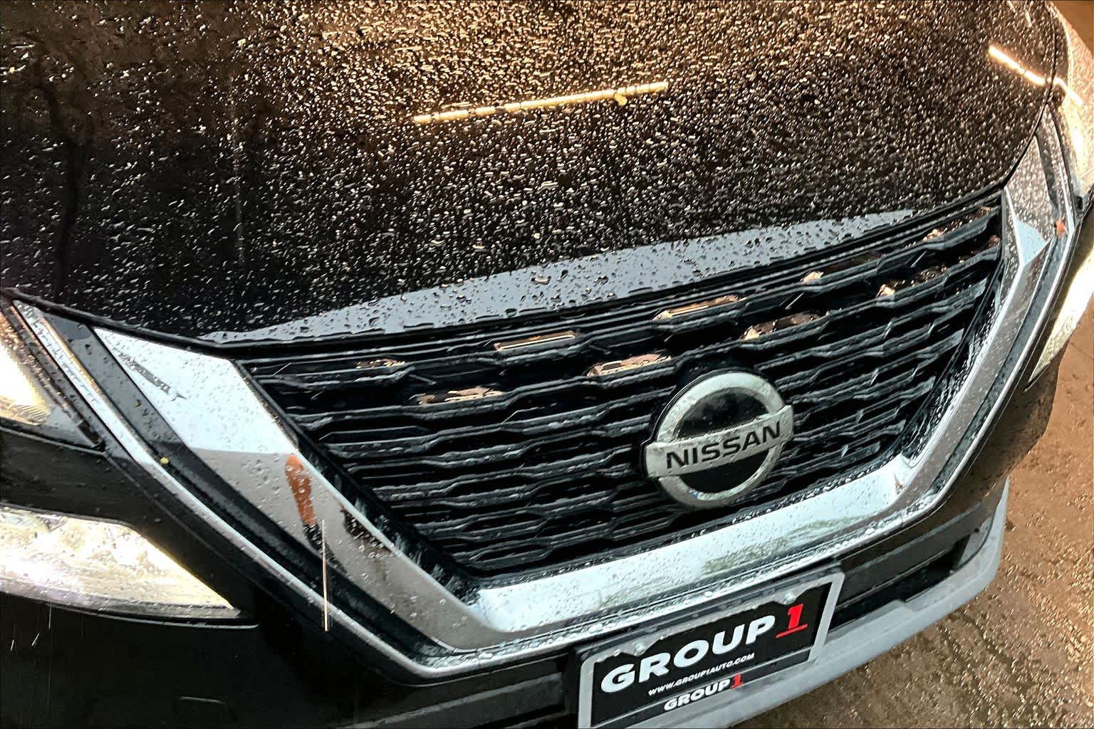 2021 Nissan Rogue SV Super Black at Sterling McCall Nissan