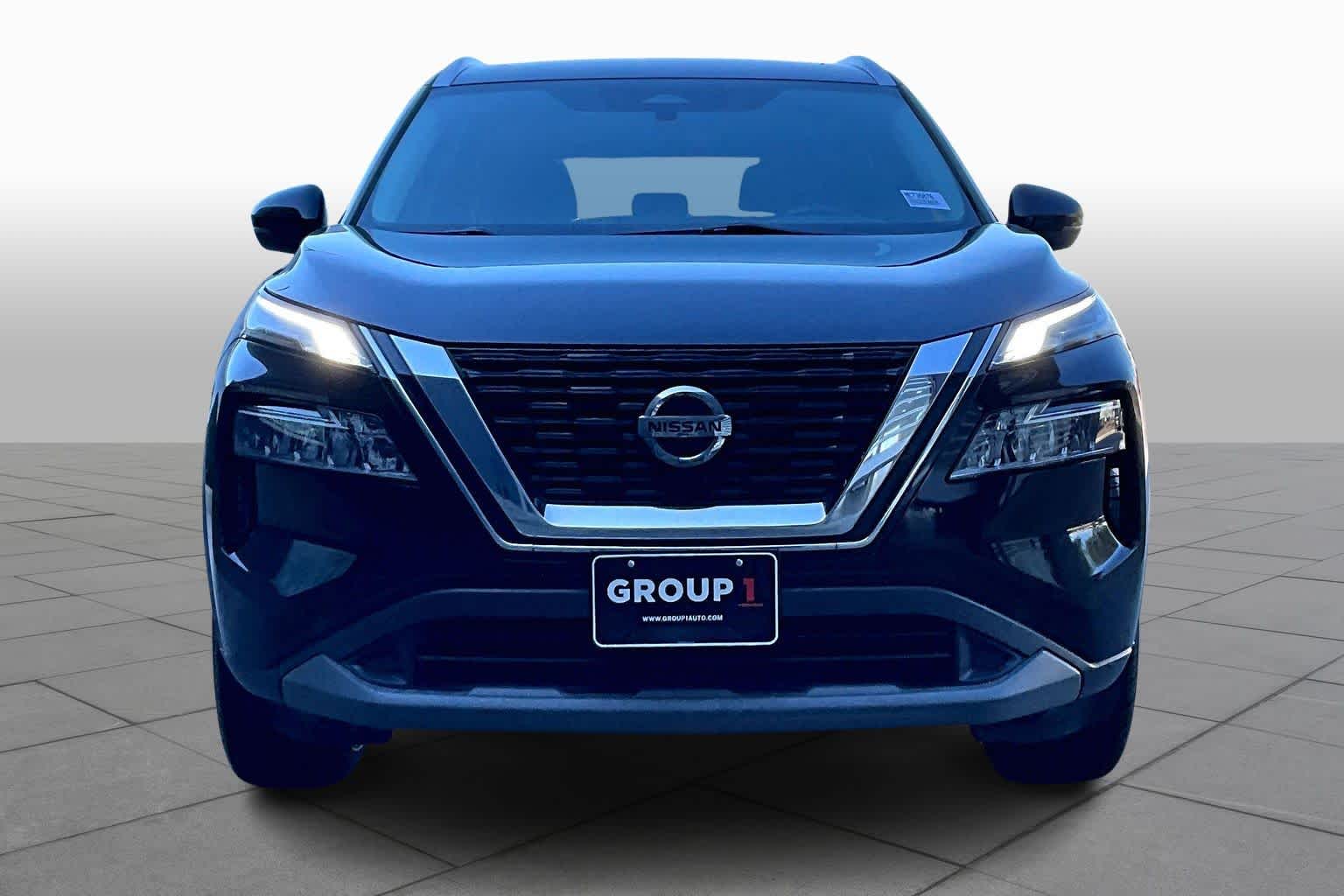 2021 Nissan Rogue SV Super Black at Sterling McCall Nissan