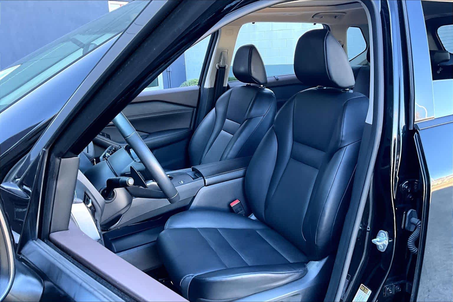 2021 Nissan Rogue SV Super Black at Sterling McCall Nissan