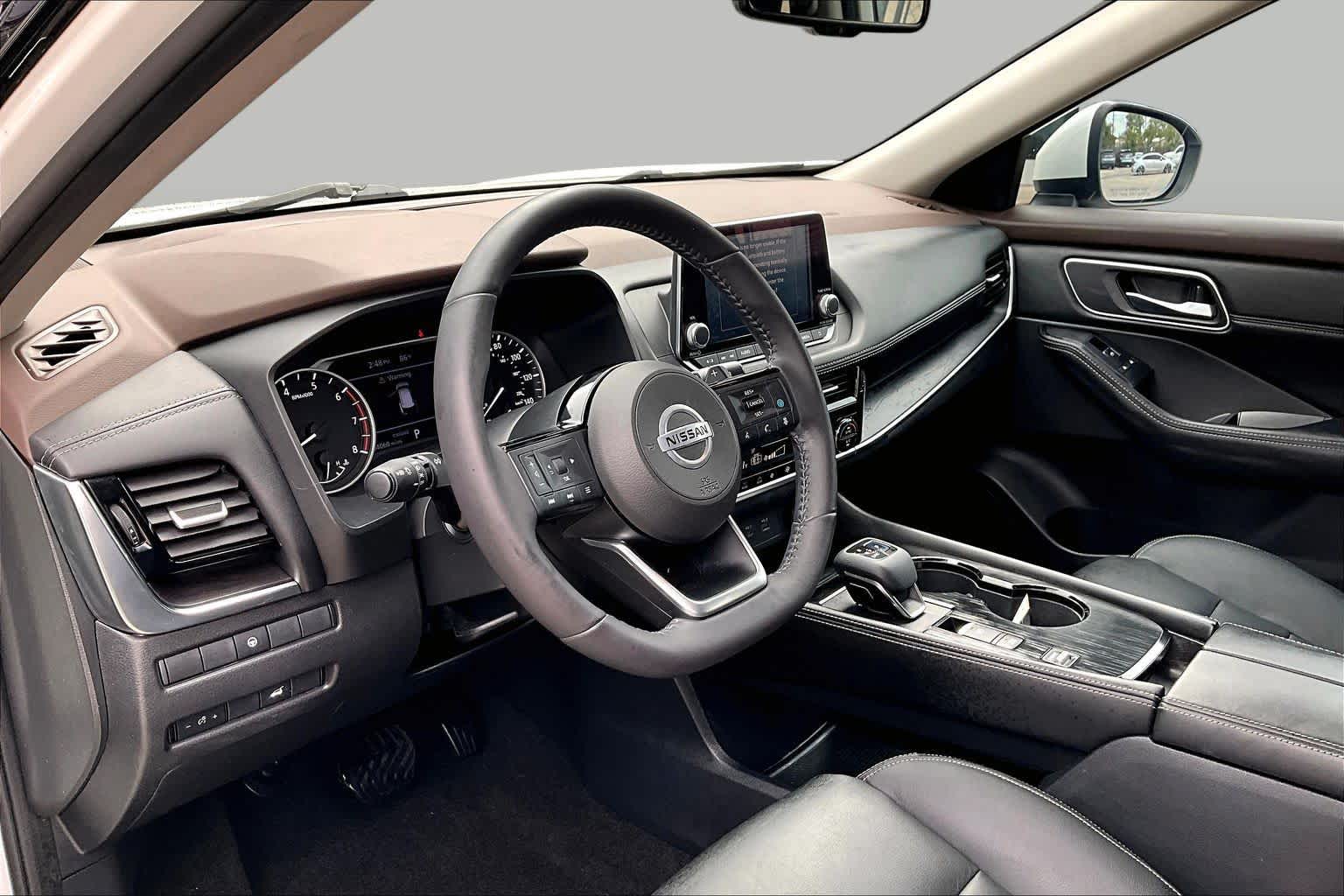 2021 Nissan Rogue SL Pearl White Tricoat at AutoNation Chrysler Jeep Dodge Ram Spring
