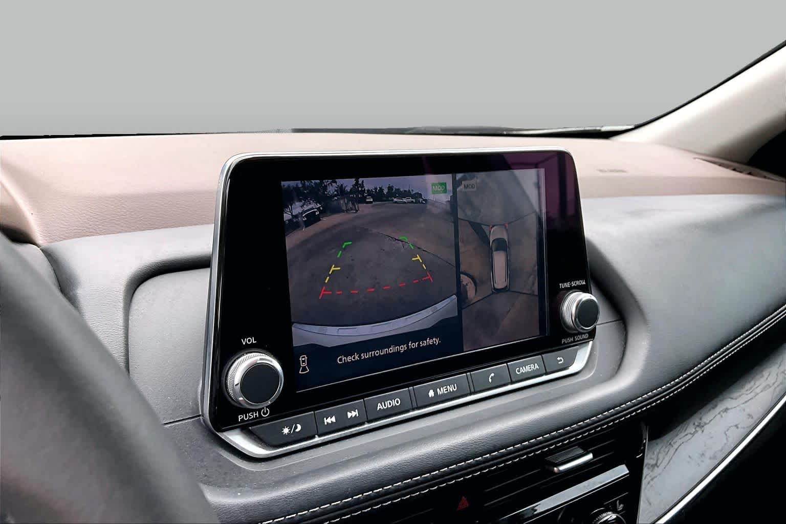 2021 Nissan Rogue SL Pearl White Tricoat at AutoNation Chrysler Jeep Dodge Ram Spring