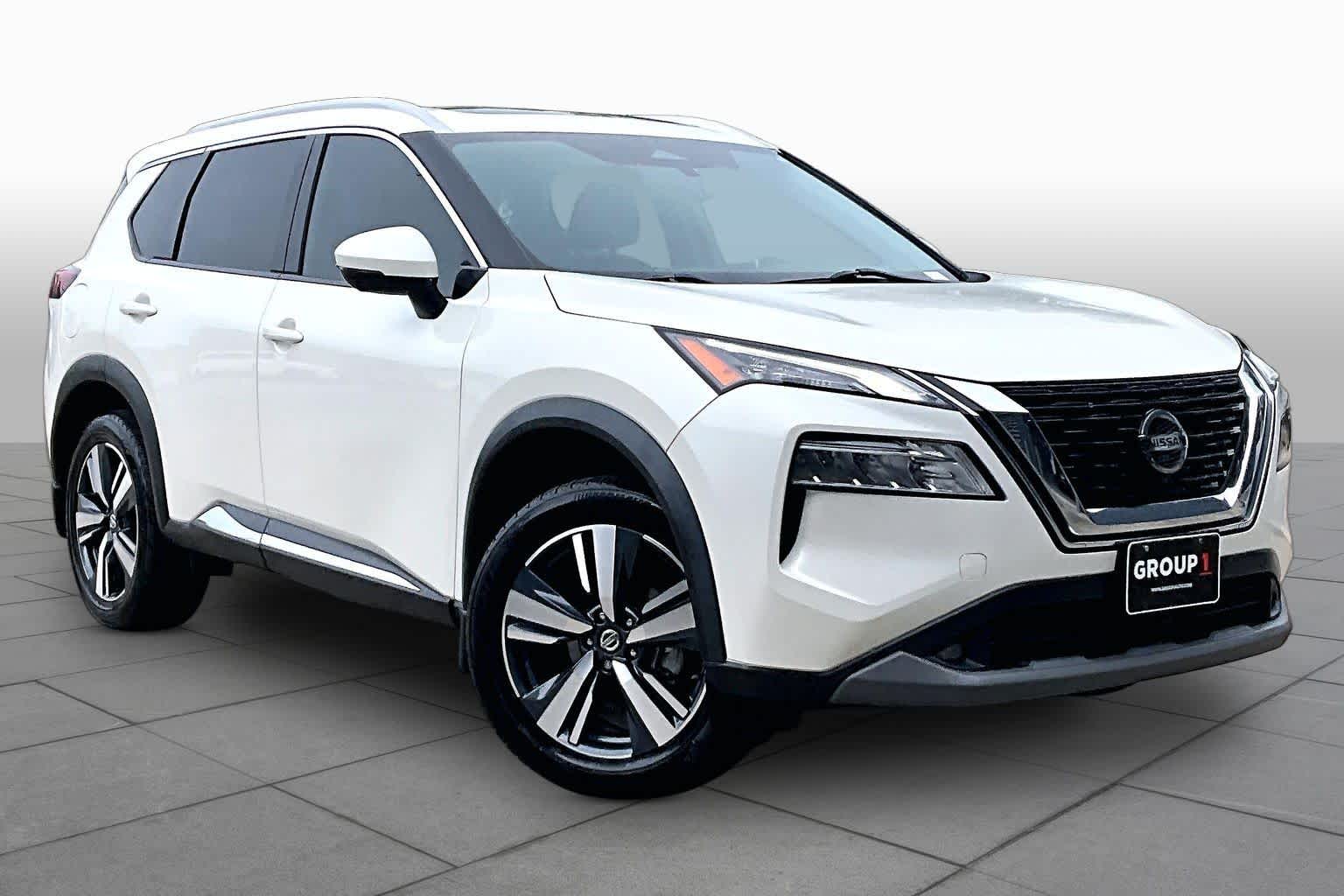 2021 Nissan Rogue SL Pearl White Tricoat at AutoNation Chrysler Jeep Dodge Ram Spring