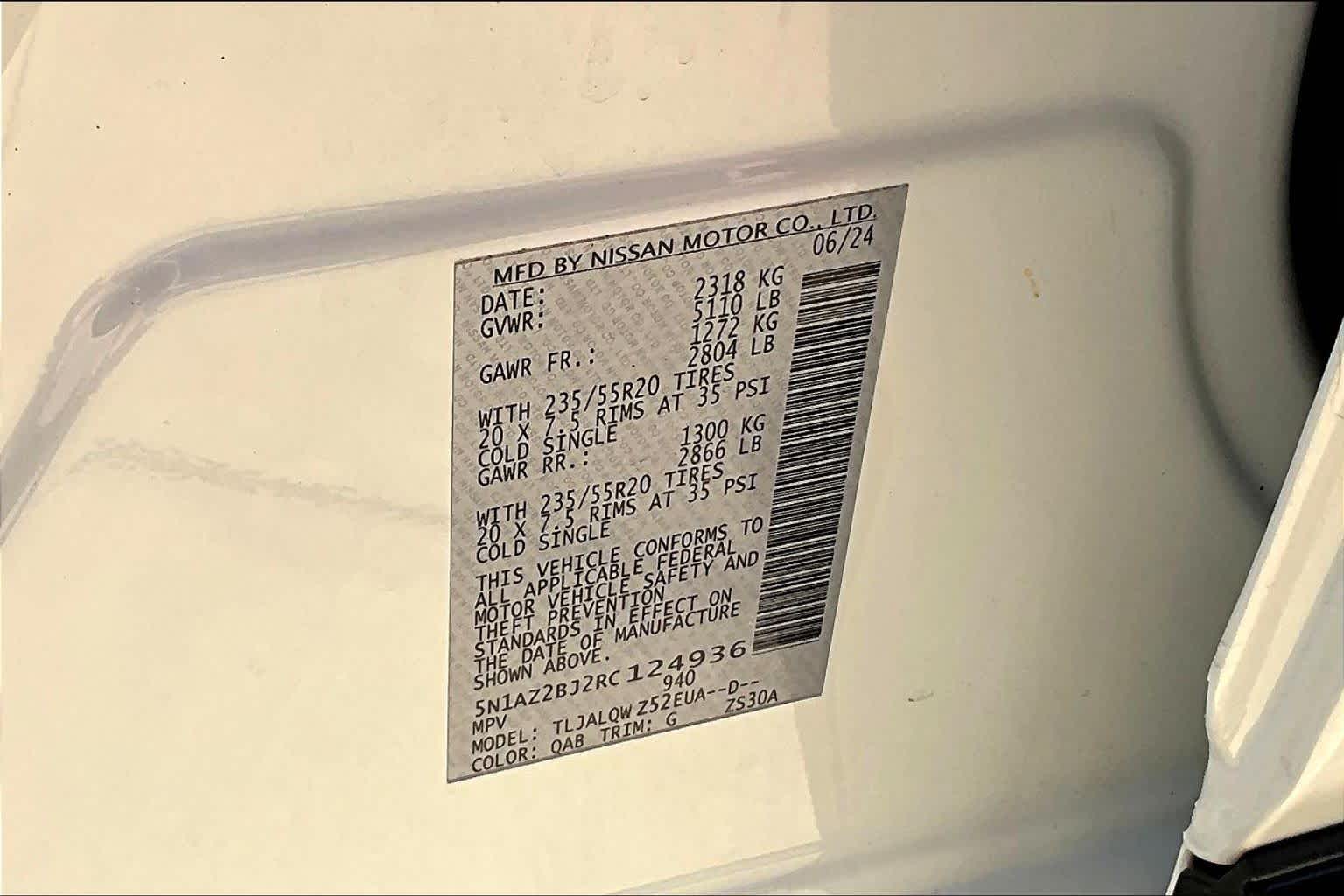 2024 Nissan Murano SV Pearl White Tricoat at Davis Chevrolet