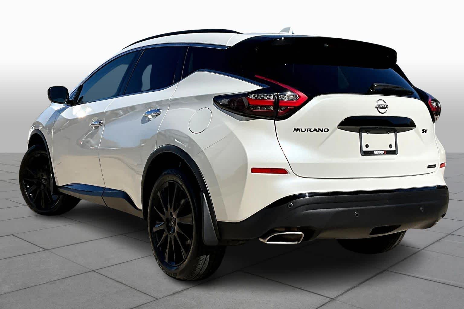 2024 Nissan Murano SV Pearl White Tricoat at Davis Chevrolet