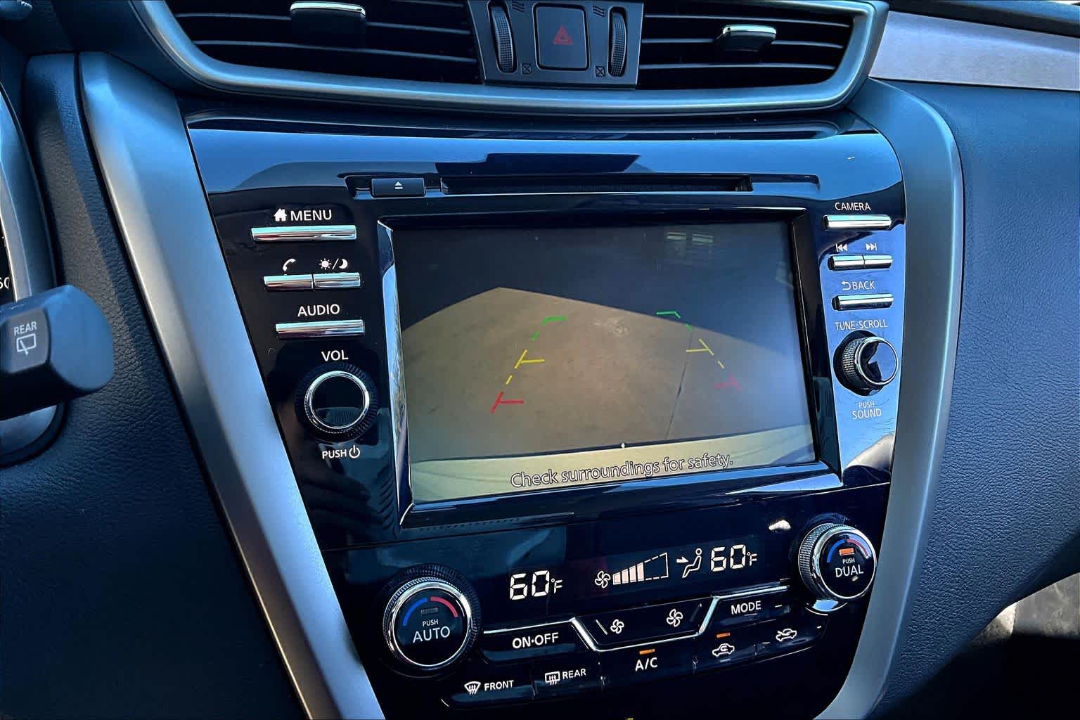 2024 Nissan Murano SV Pearl White Tricoat at Davis Chevrolet