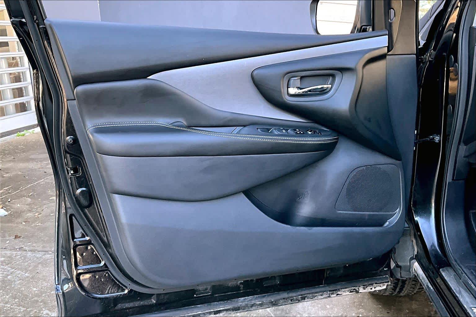 2023 Nissan Murano SV Super Black at Lone Star Chevrolet