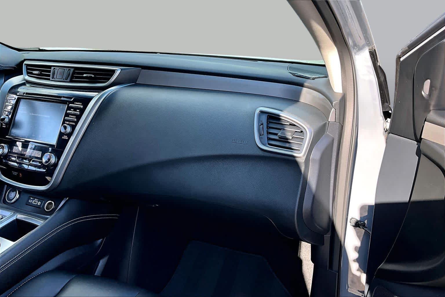 2024 Nissan Murano photo 17 of 32