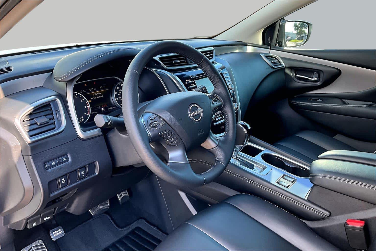 2024 Nissan Murano photo 16 of 32