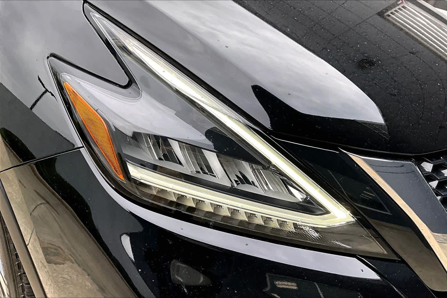 2024 Nissan Murano SV Super Black at Sterling McCall Nissan