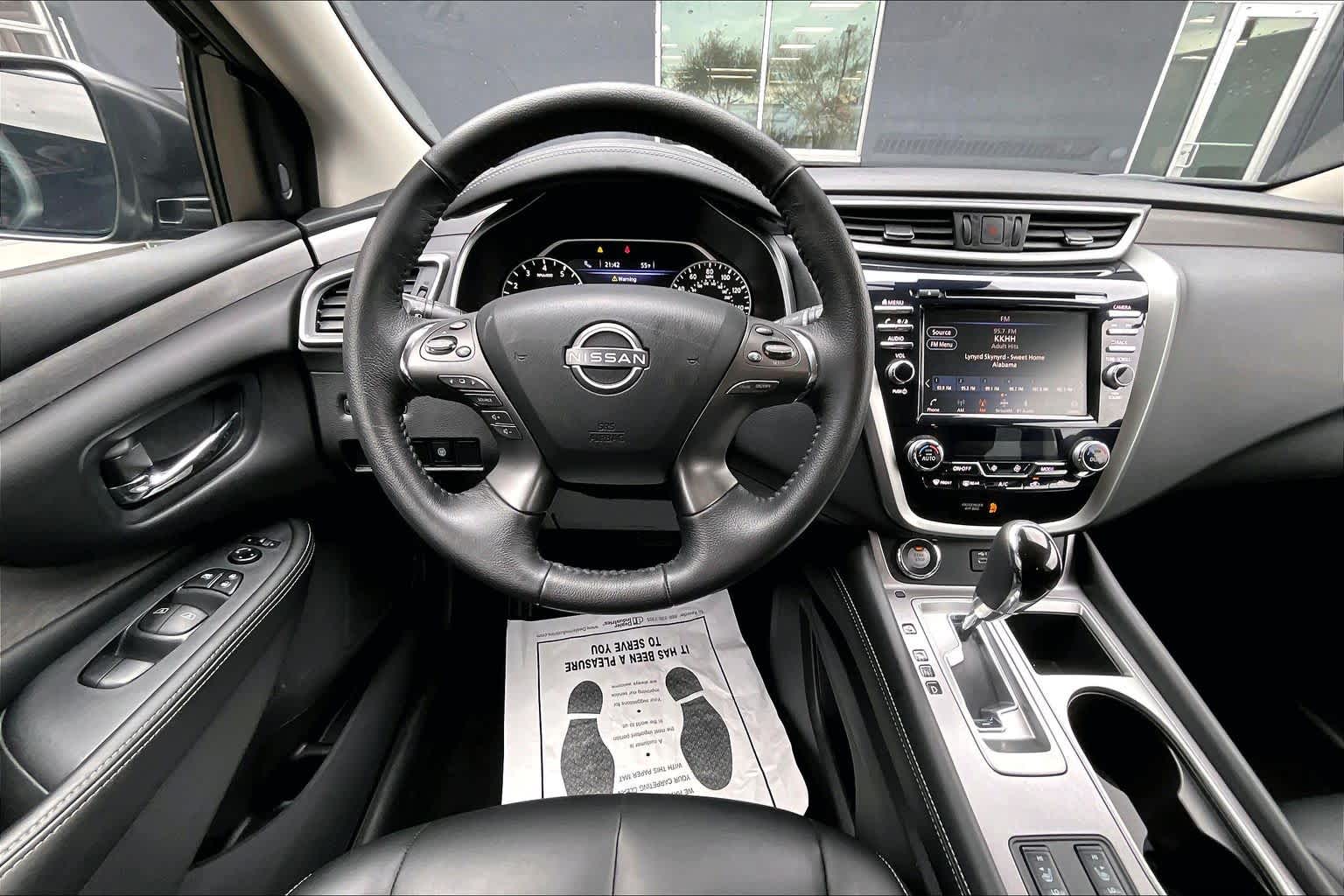 2024 Nissan Murano SV Super Black at Sterling McCall Nissan