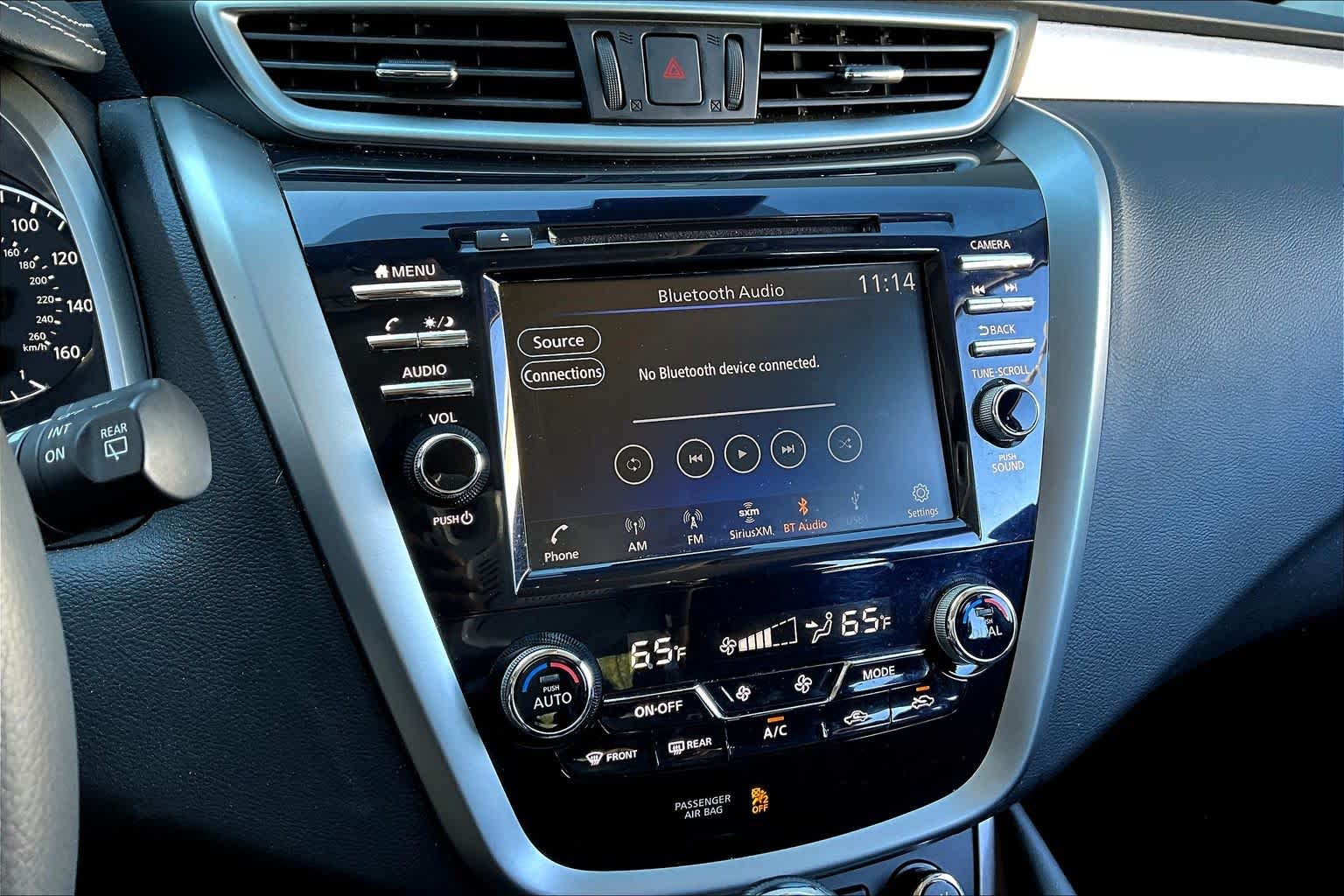 2024 Nissan Murano SV Pearl White Tricoat at Davis Chevrolet