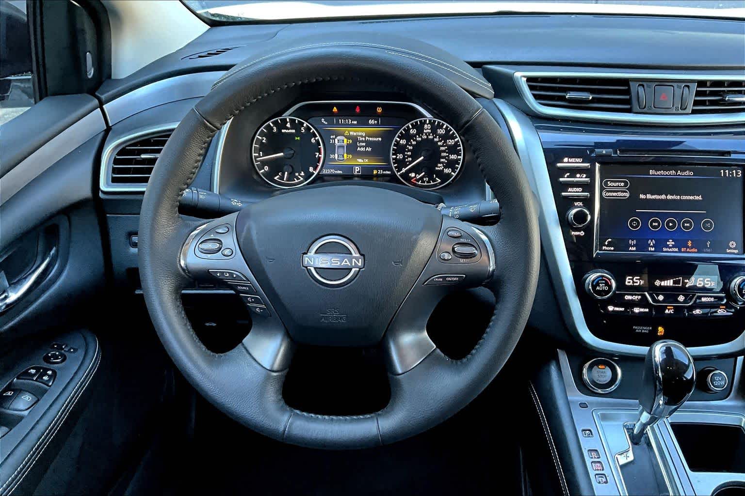 2024 Nissan Murano SV Pearl White Tricoat at Davis Chevrolet