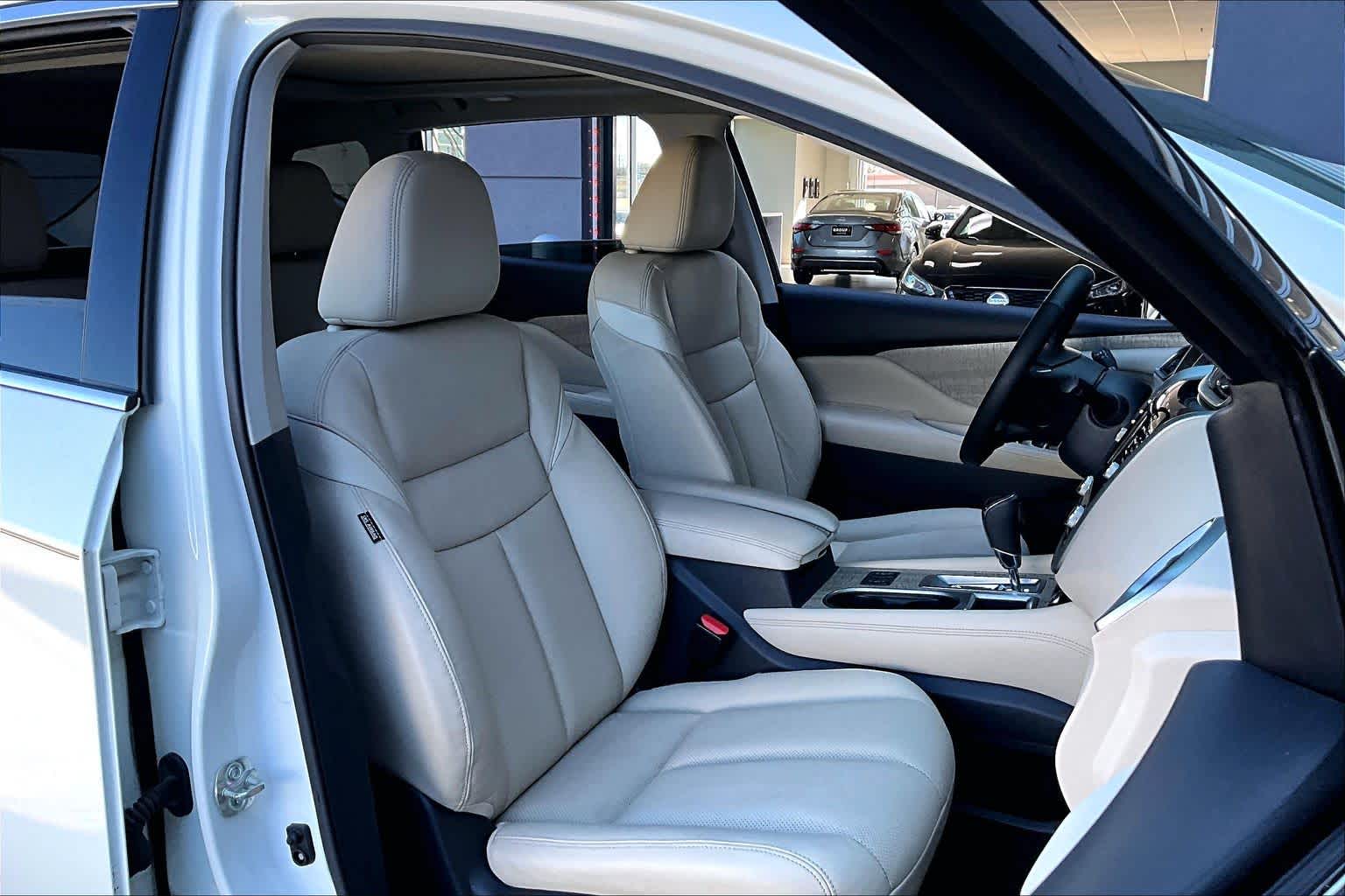 2020 Nissan Murano SL Pearl White Tricoat at Sterling McCall Nissan