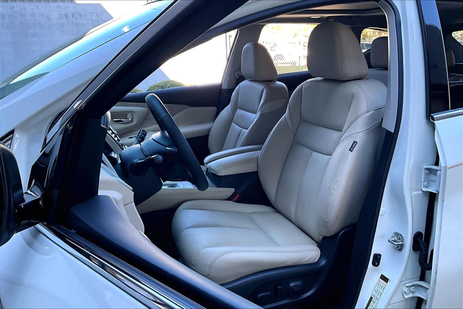 2020 Nissan Murano SL Pearl White Tricoat at Sterling McCall Nissan