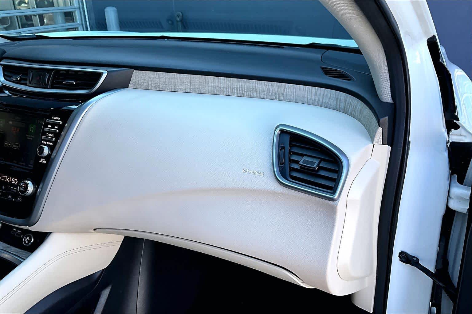 2020 Nissan Murano SL Pearl White Tricoat at Sterling McCall Nissan