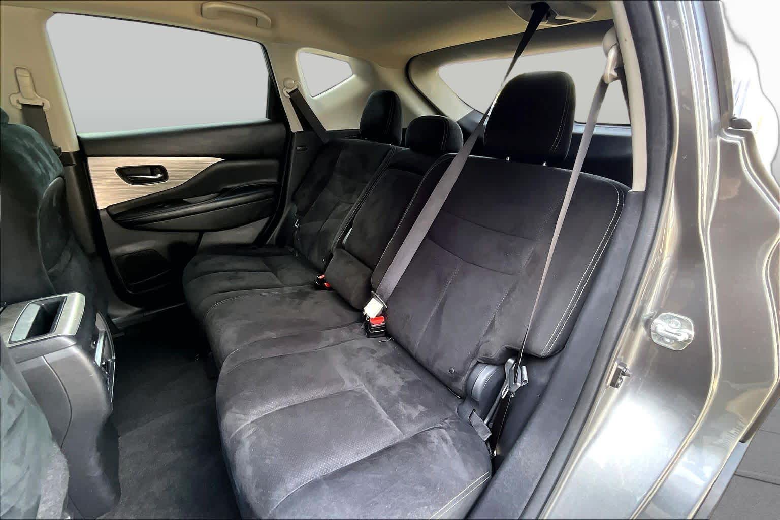 2016 Nissan Murano S Gun Metallic at HGreg Houston