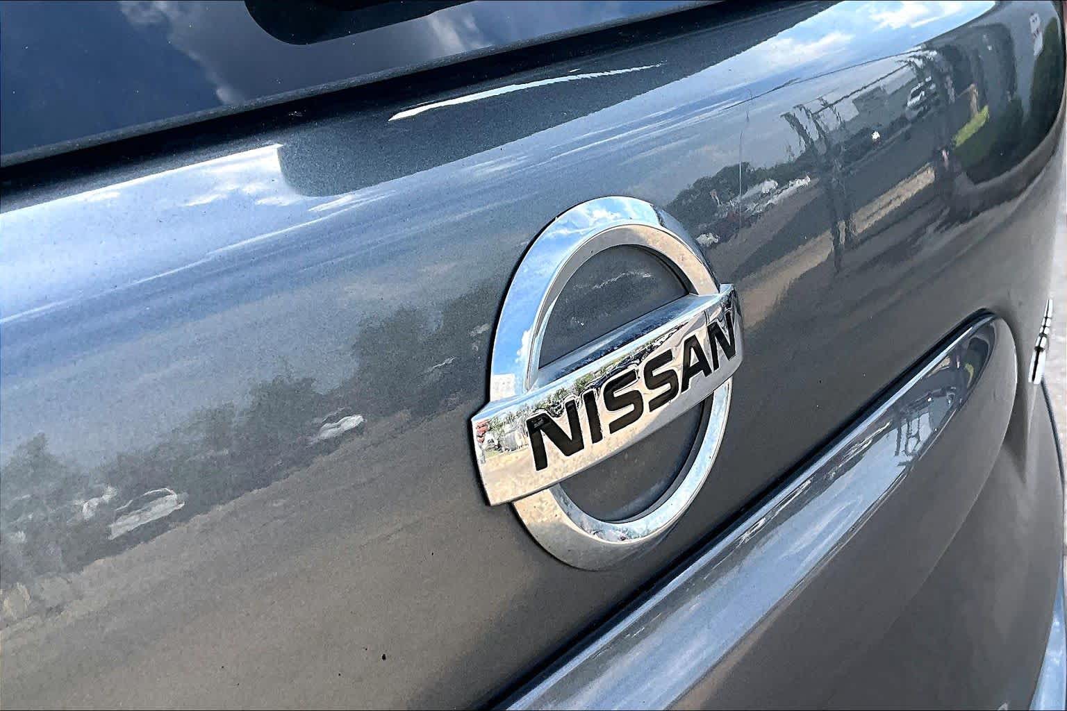 2016 Nissan Murano S Gun Metallic at HGreg Houston