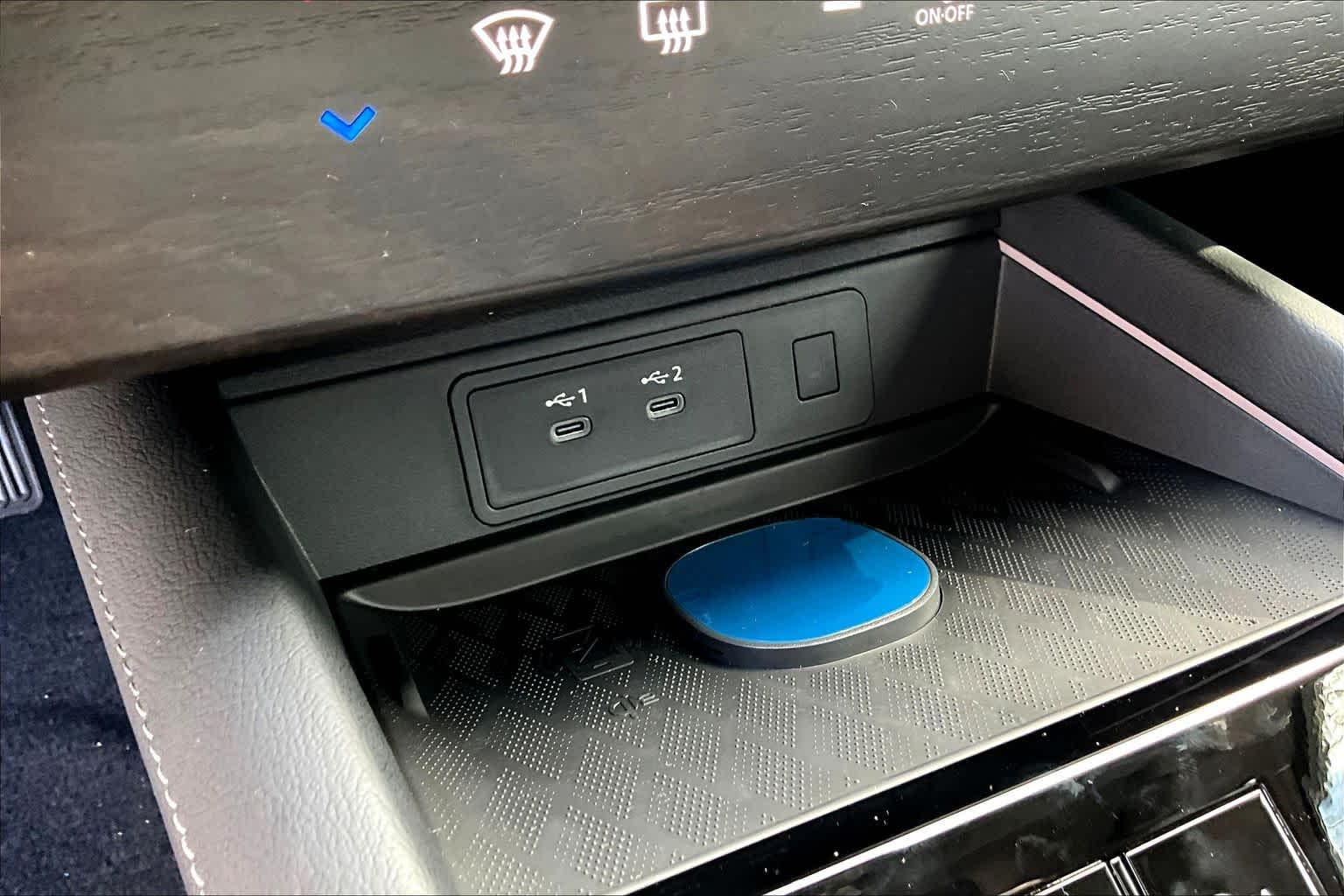 2026 Nissan Murano SL CHAMPAGNE KCFG at Sterling McCall Nissan