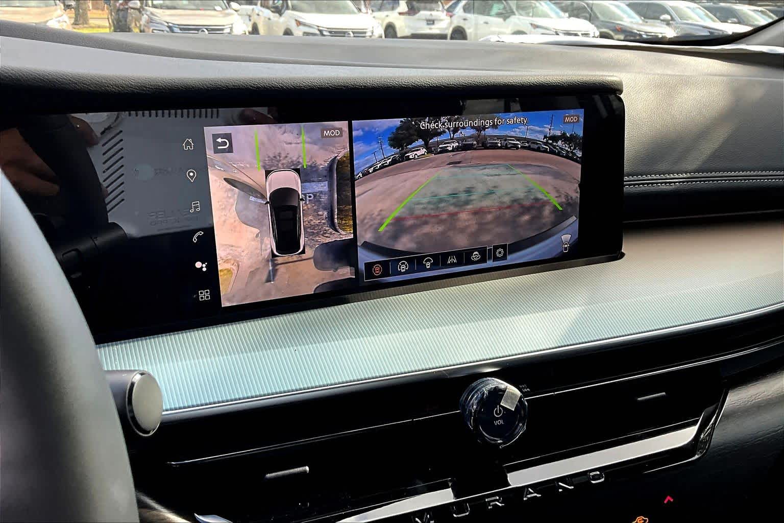 2026 Nissan Murano SL CHAMPAGNE KCFG at Sterling McCall Nissan