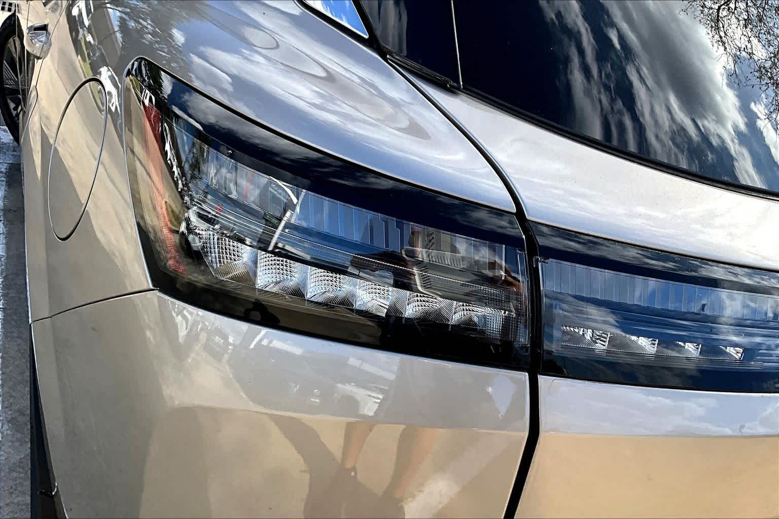 2026 Nissan Murano SL CHAMPAGNE KCFG at Sterling McCall Nissan