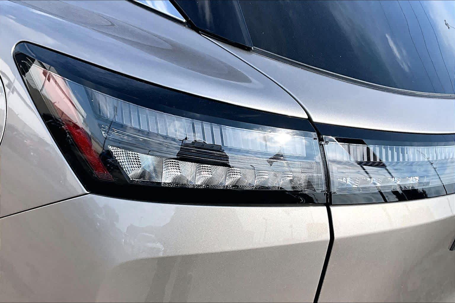 2026 Nissan Murano photo 29 of 37
