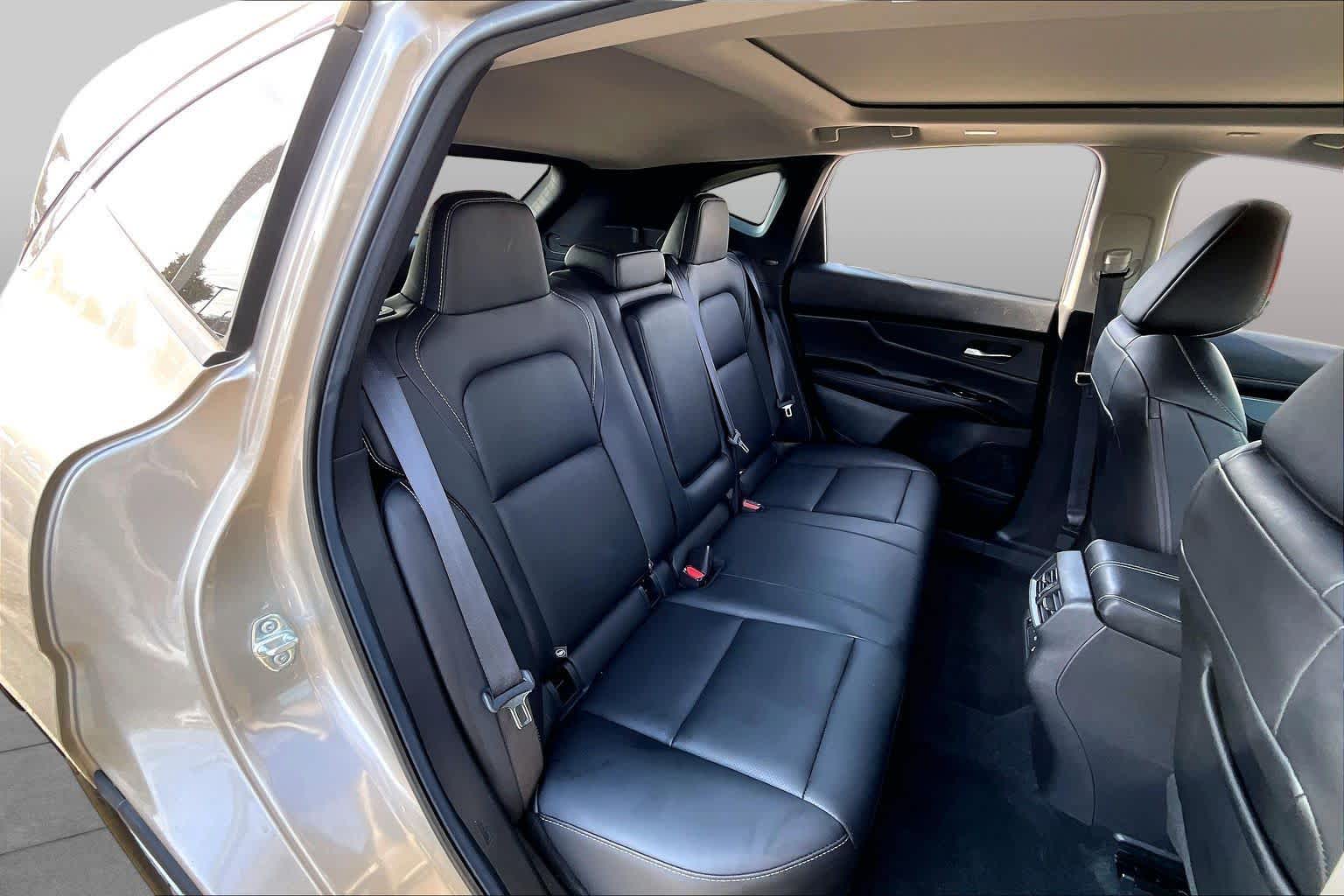 2026 Nissan Murano photo 21 of 37