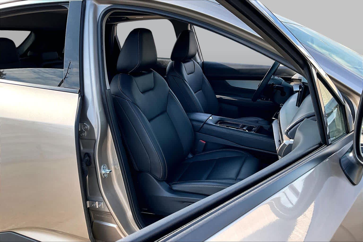 2026 Nissan Murano photo 9 of 37