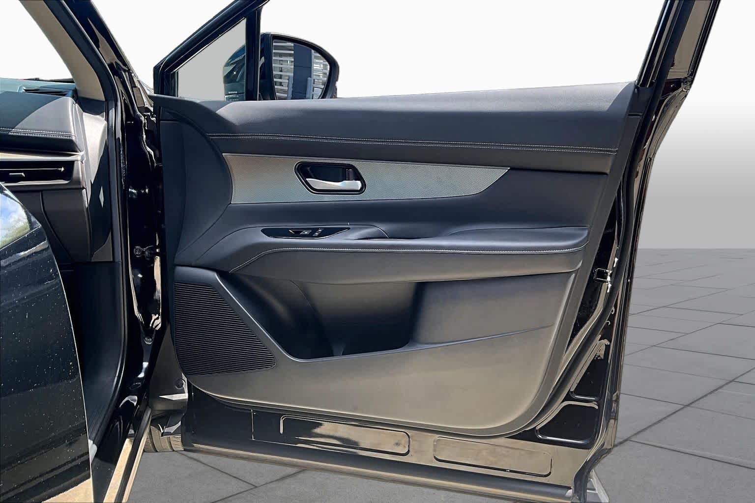 2025 Nissan Murano SL Super Black at Texan GMC Buick
