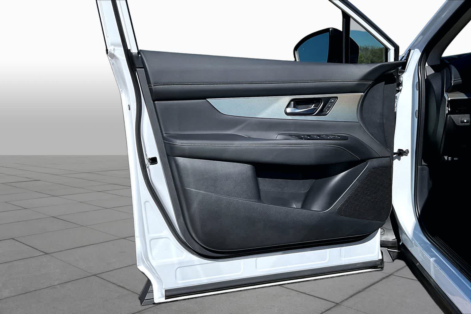 2026 Nissan Murano SL Everest White Pearl Tricoat at Sterling McCall Nissan