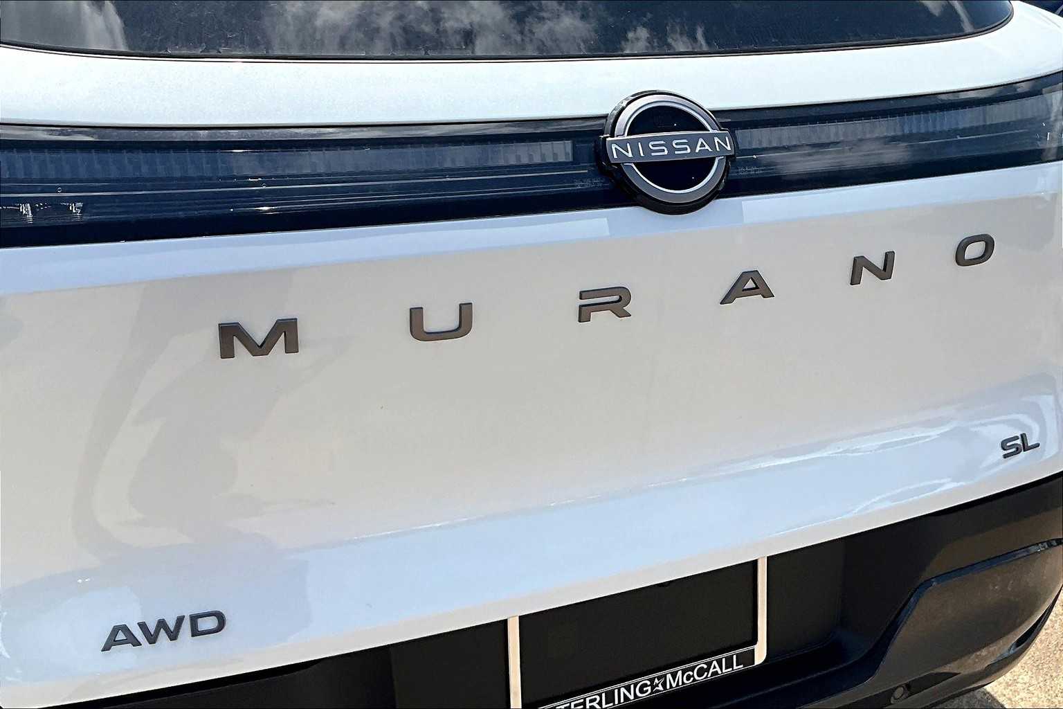 2025 Nissan Murano SL Everest White Pearl Tricoat/Super Black at Sterling McCall Nissan