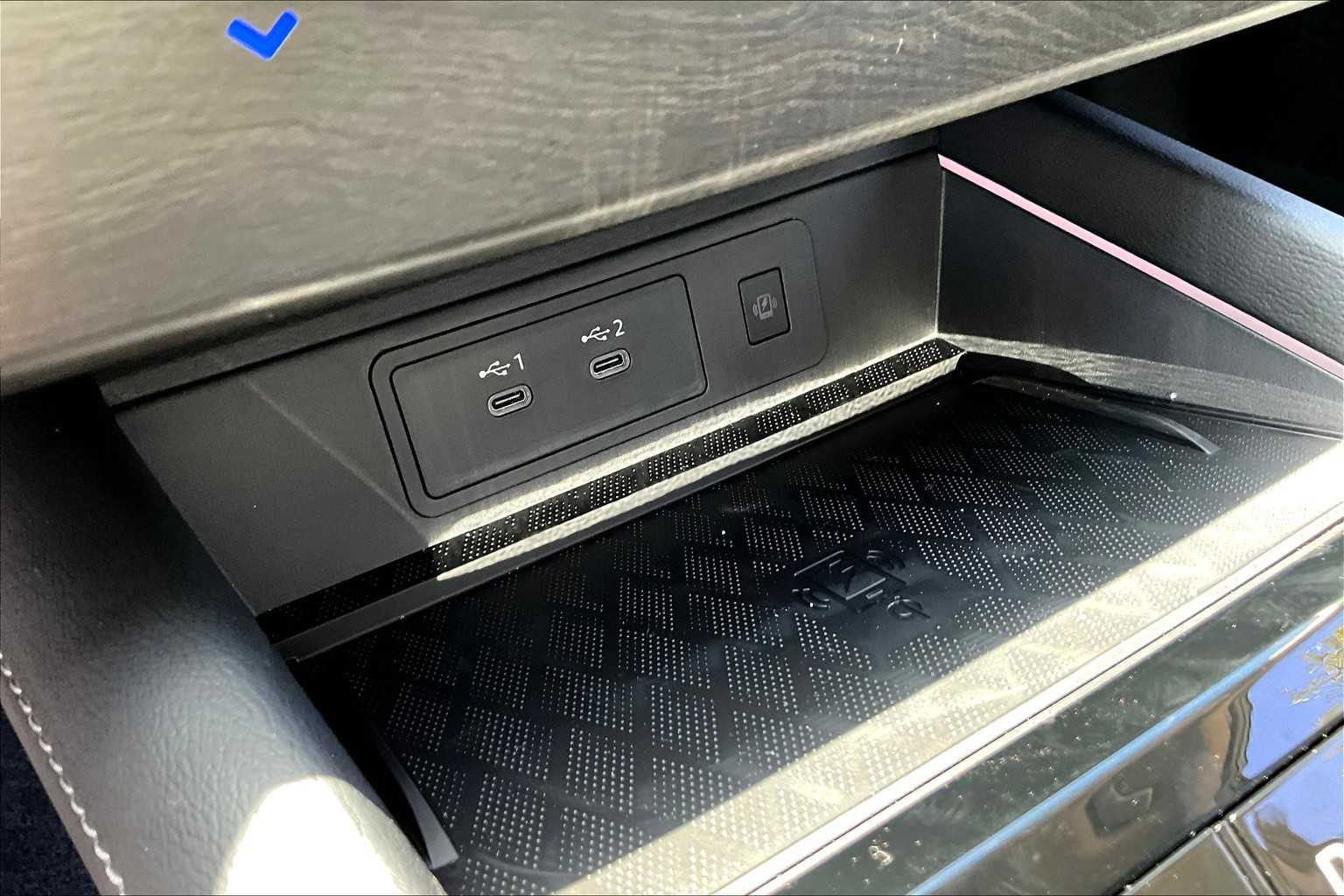 2025 Nissan Murano SL Everest White Pearl Tricoat at Sterling McCall Nissan