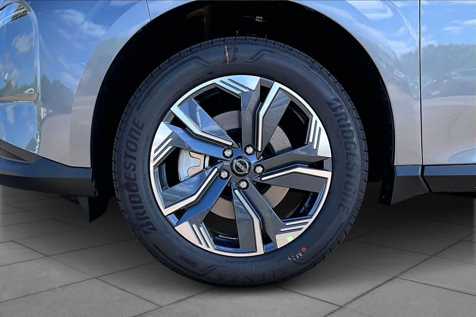 2026 Nissan Murano SL Gun Metallic at Sterling McCall Nissan