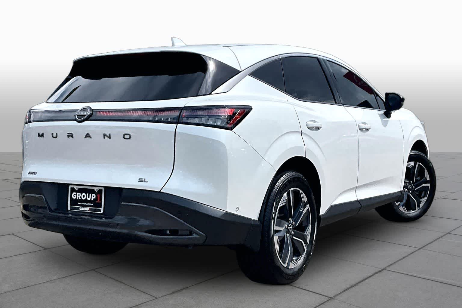 2025 Nissan Murano SL - 11