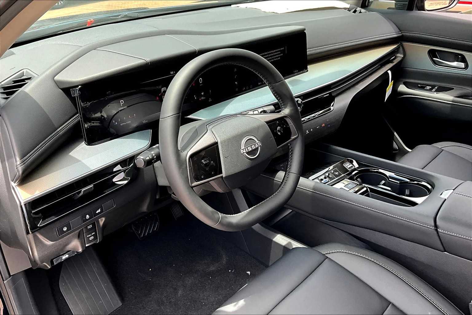 2025 Nissan Murano SL Deep Ocean Blue Pearl/Super Black at Sterling McCall Nissan