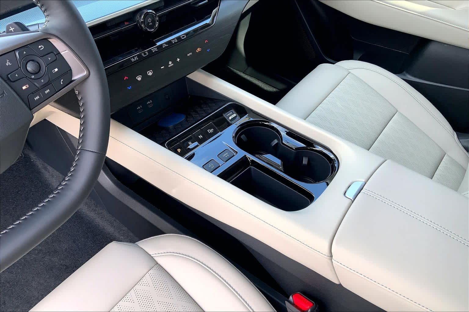 2027 Nissan Murano photo 11 of 22