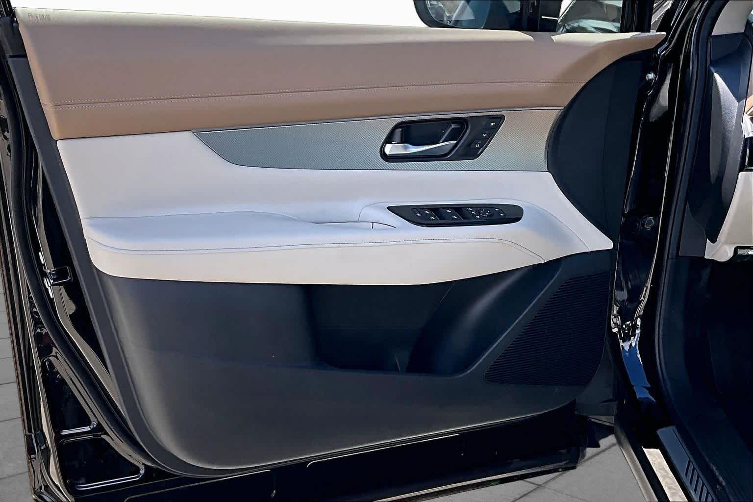 2027 Nissan Murano Platinum Super Black at Sterling McCall Nissan