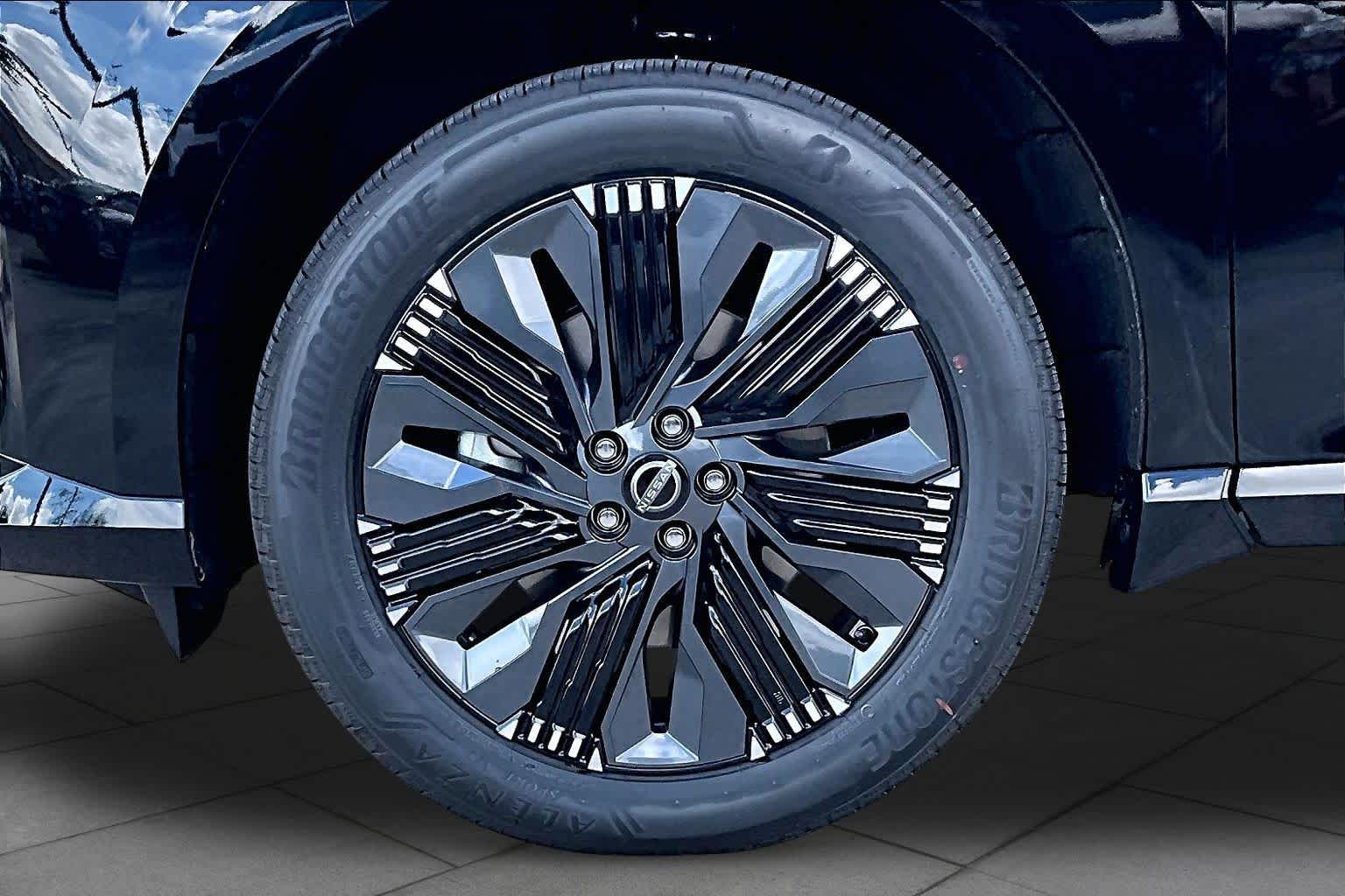 2027 Nissan Murano Platinum Super Black at Sterling McCall Nissan