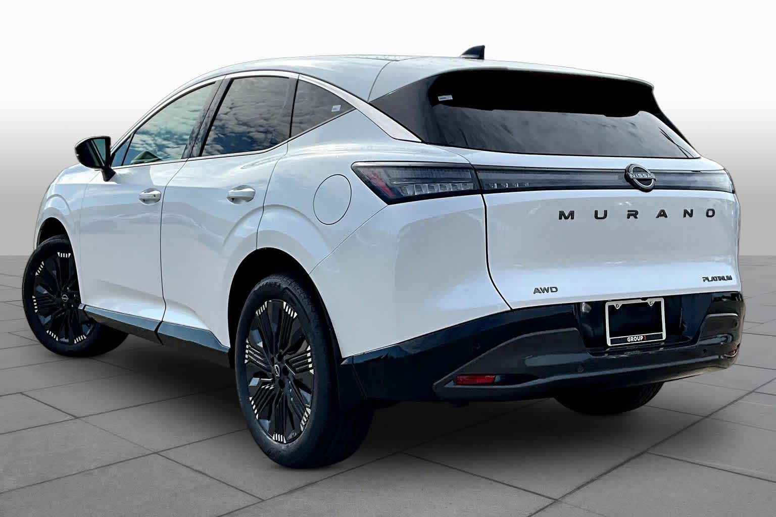 2026 Nissan Murano Platinum Everest White Pearl Tricoat at Sterling McCall Nissan