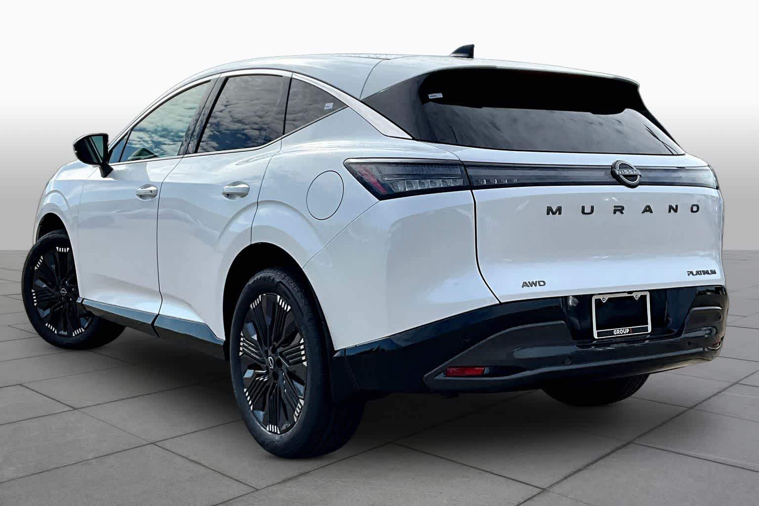 2026 Nissan Murano Platinum Everest White Pearl Tricoat at Sterling McCall Nissan