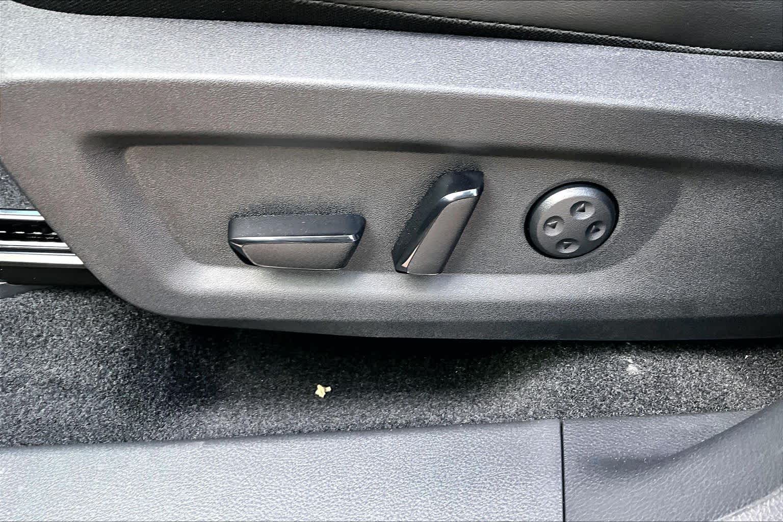 2027 Nissan Murano photo 13 of 20