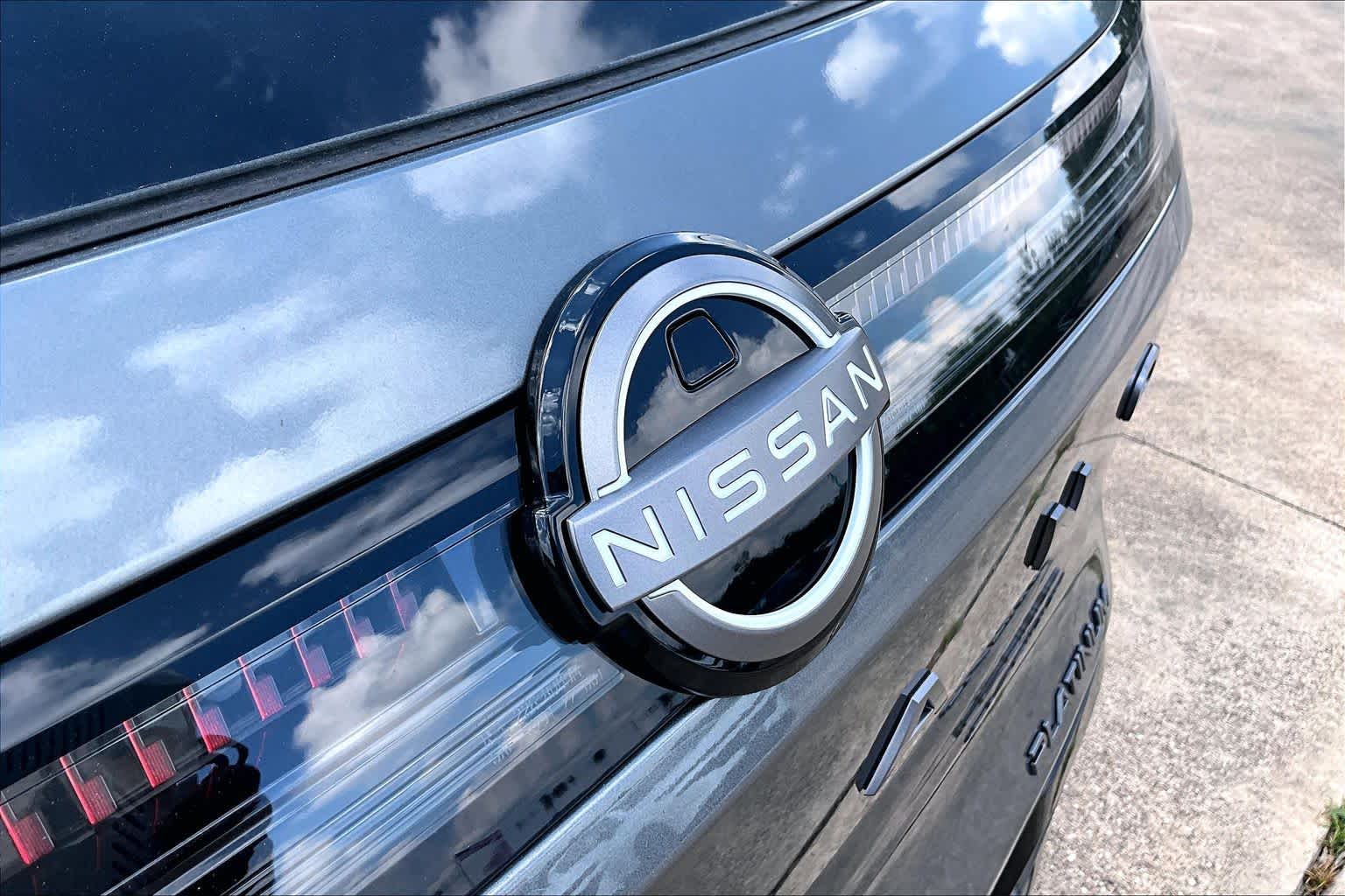 2027 Nissan Murano photo 8 of 20
