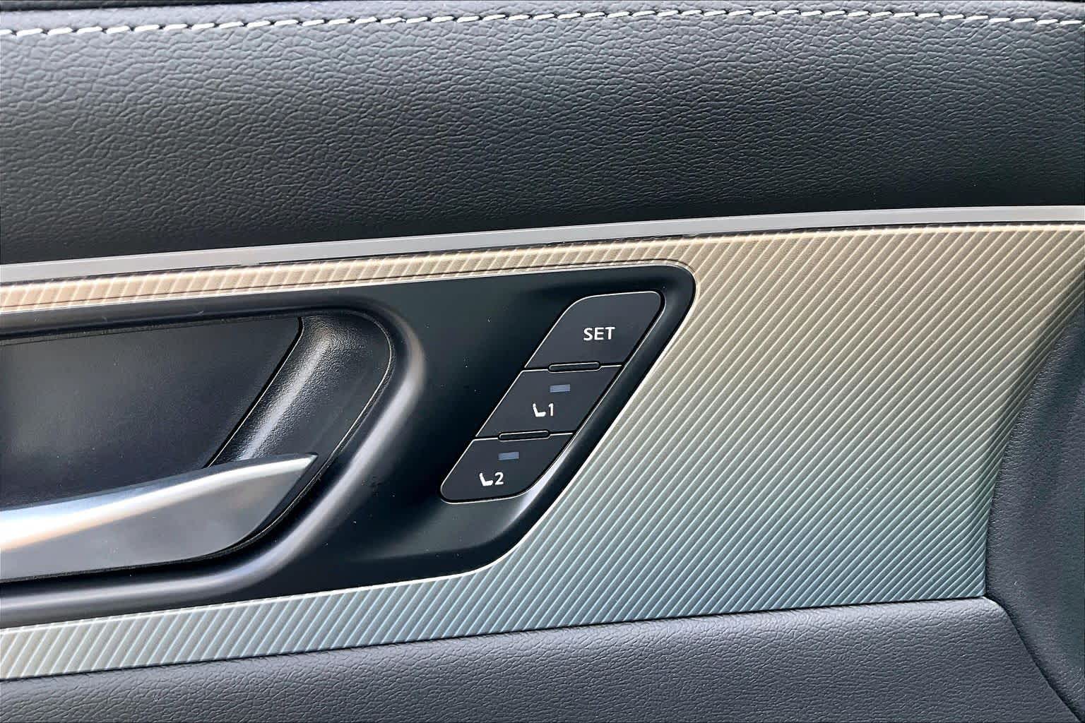 2027 Nissan Murano photo 14 of 20