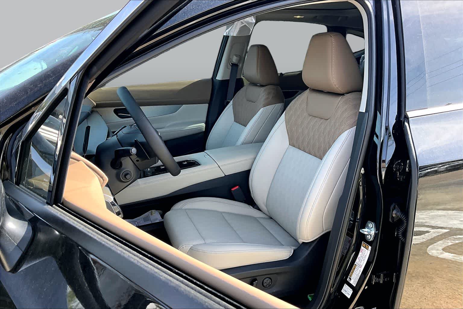 2026 Nissan Murano Platinum Super Black at Sterling McCall Nissan