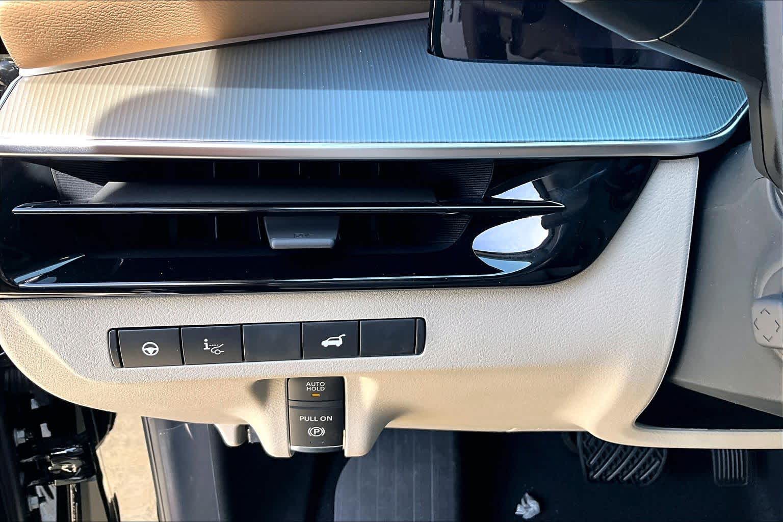 2026 Nissan Murano Platinum Super Black at Sterling McCall Nissan