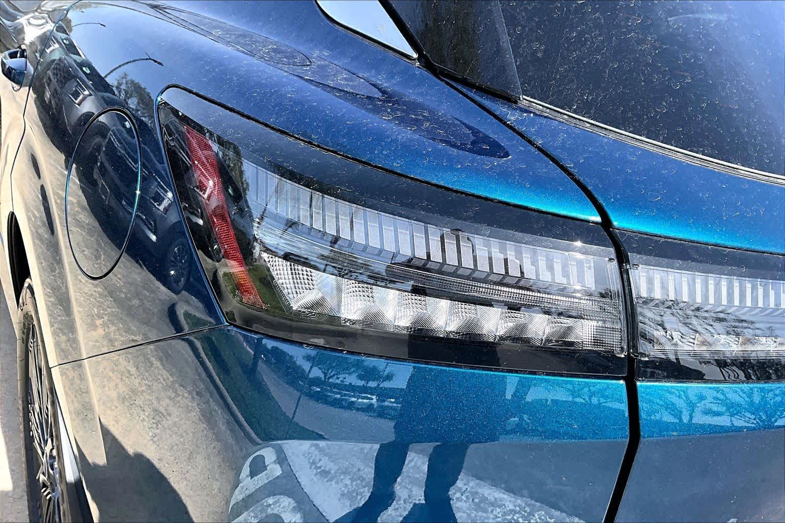 2026 Nissan Murano Platinum Aurora Blue Pearl Metallic/Super Black at Sterling McCall Nissan
